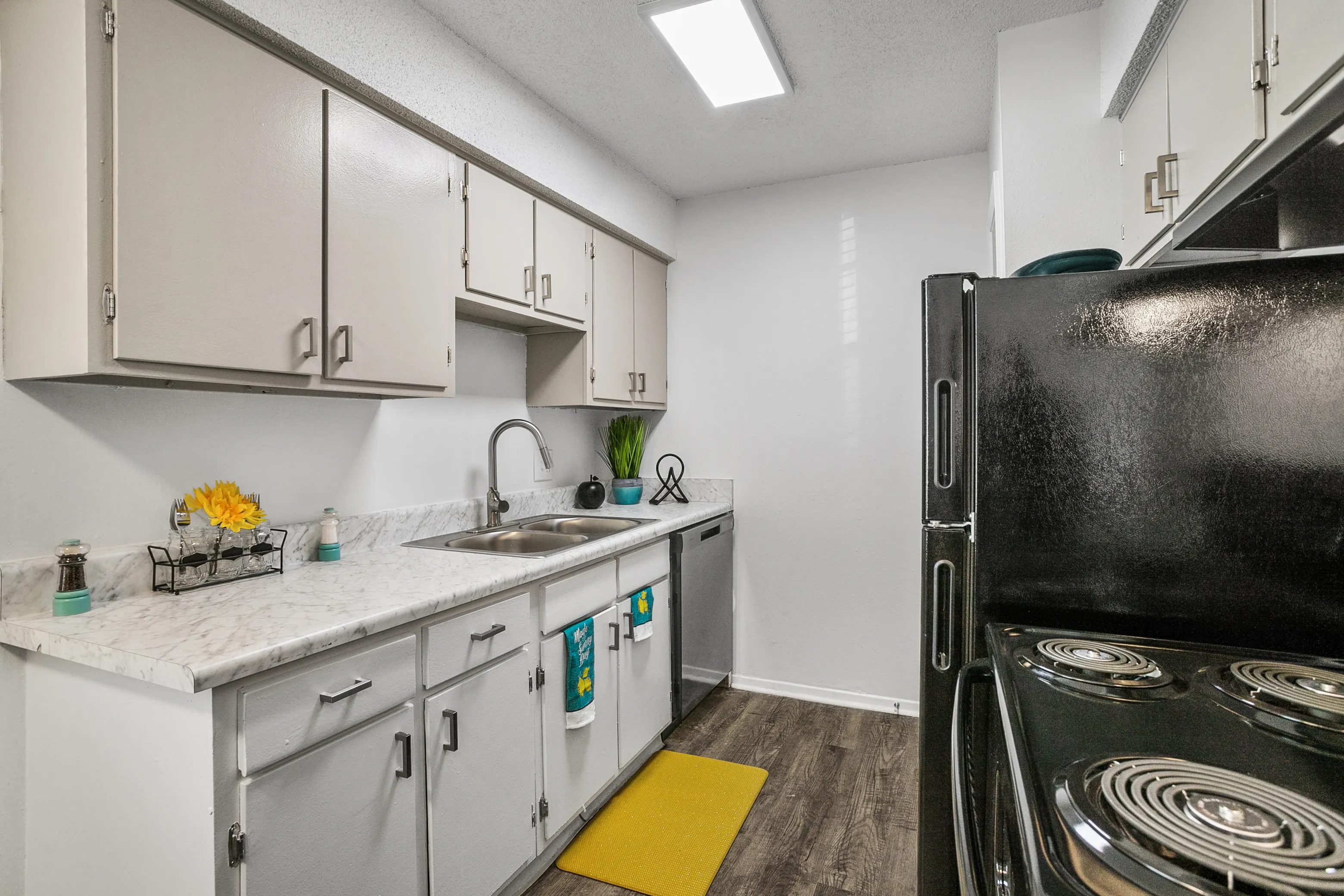Kitchen (1)