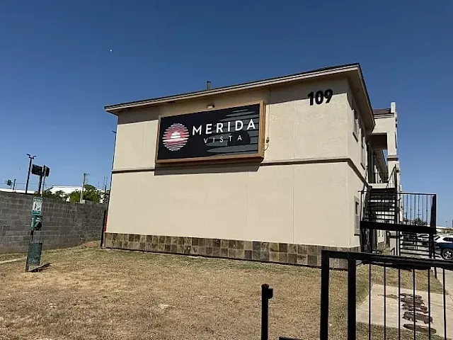 Google Maps preview showing Merida Vista Apartments located on N Merida Dr, Laredo, TX, highlighted on the map with convenient access to nearby restaurants and highways.