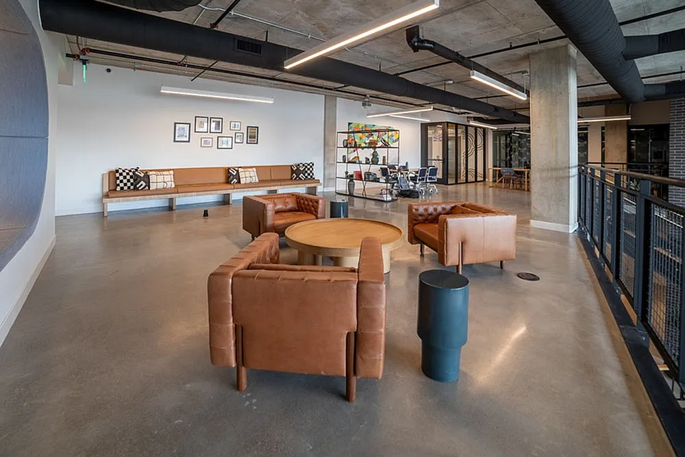 4040 Fox Street Apartments Coworking Spaces