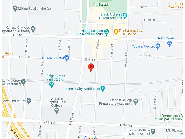 Map highlighting vibrant neighborhood with nearby attractions such as museums and educational institutions.