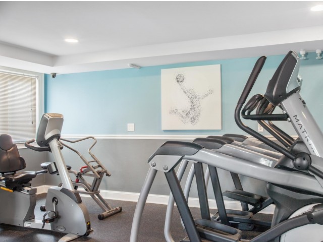 24 hour fitness center