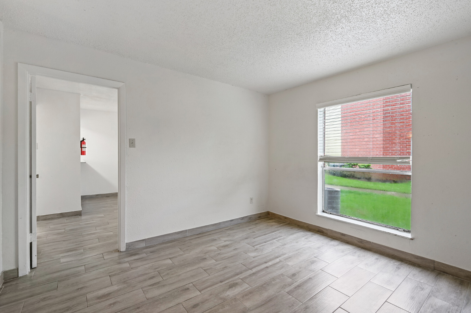 View Photos Lamar Landing