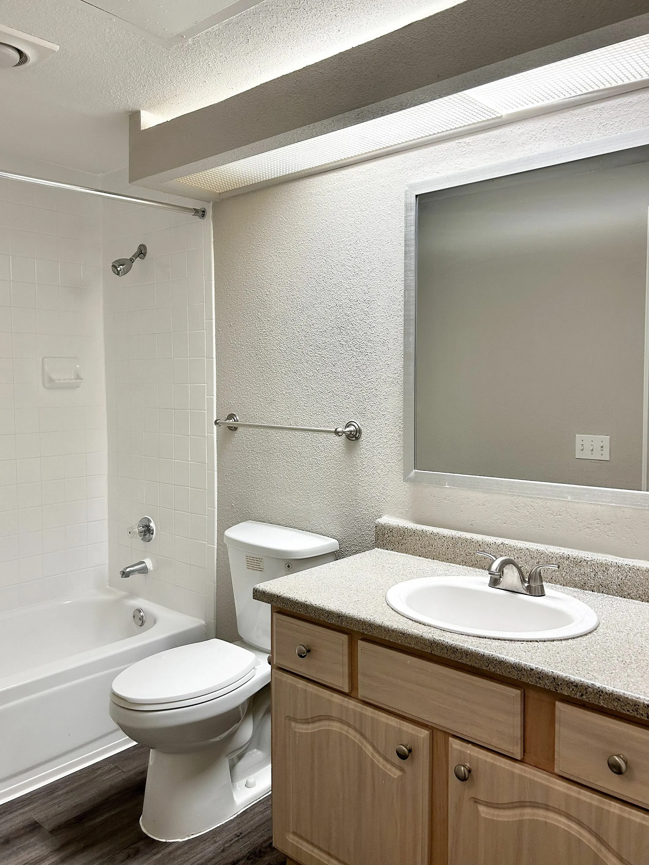 B1 - Guest Bathroom