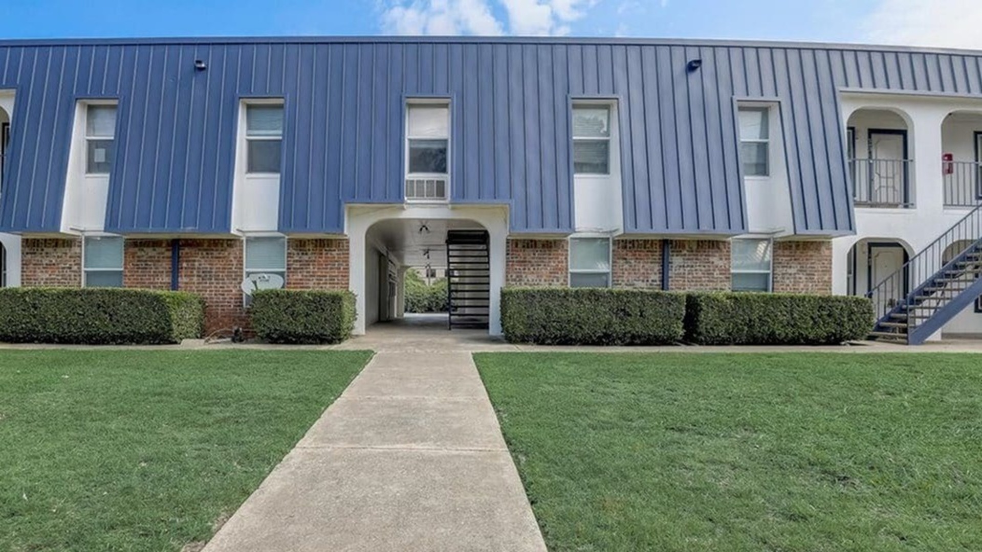 Vintage Pads Apartments In Denton, TX Denton Student Apartments