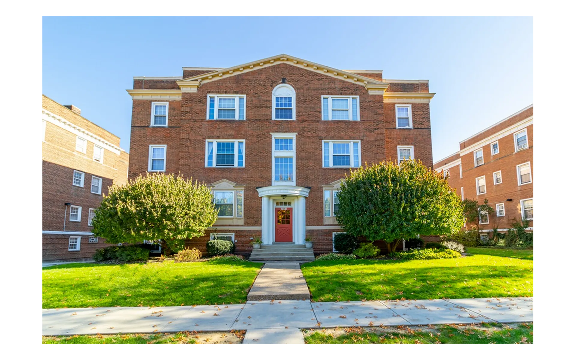 front entrance, monty apartments