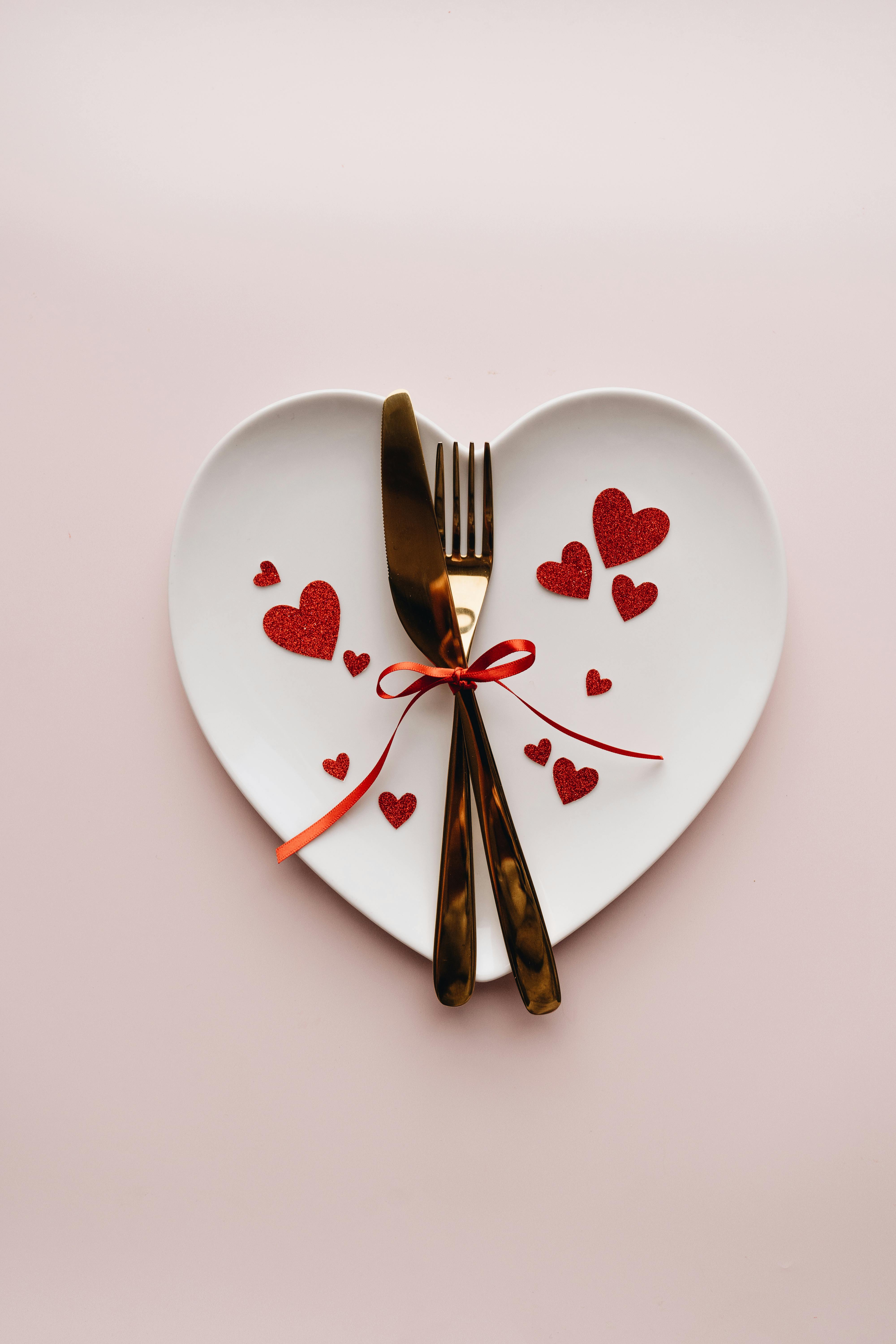 Cozy Valentine dinner at home in Pittsburgh: easy healthy recipes and one-pan dinners for apartment cooking-image