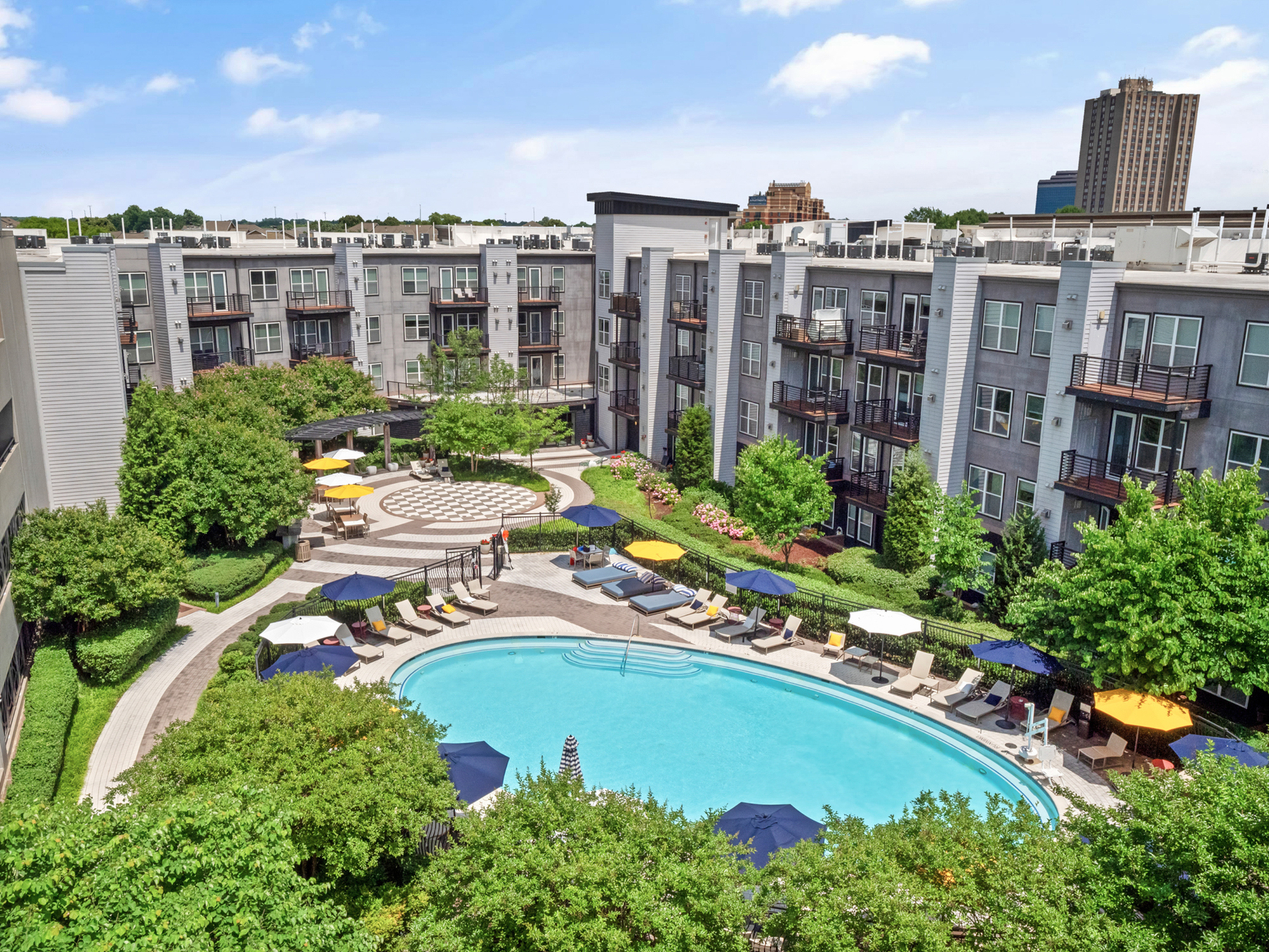 View Photos & Take A Virtual Tour | Cadence at Crown