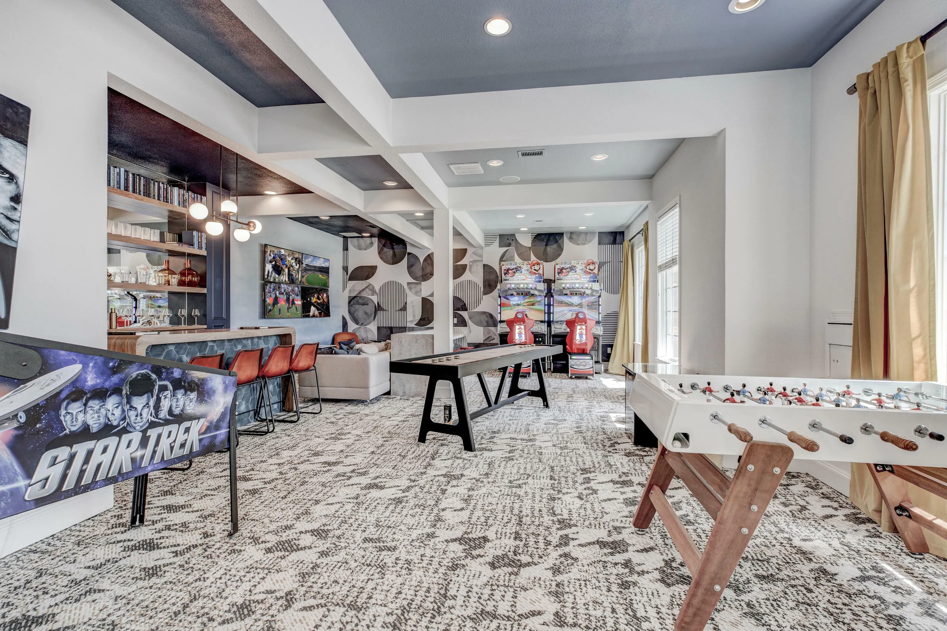 Image of Resident Arcade and Billiards Lounge for Westcliff