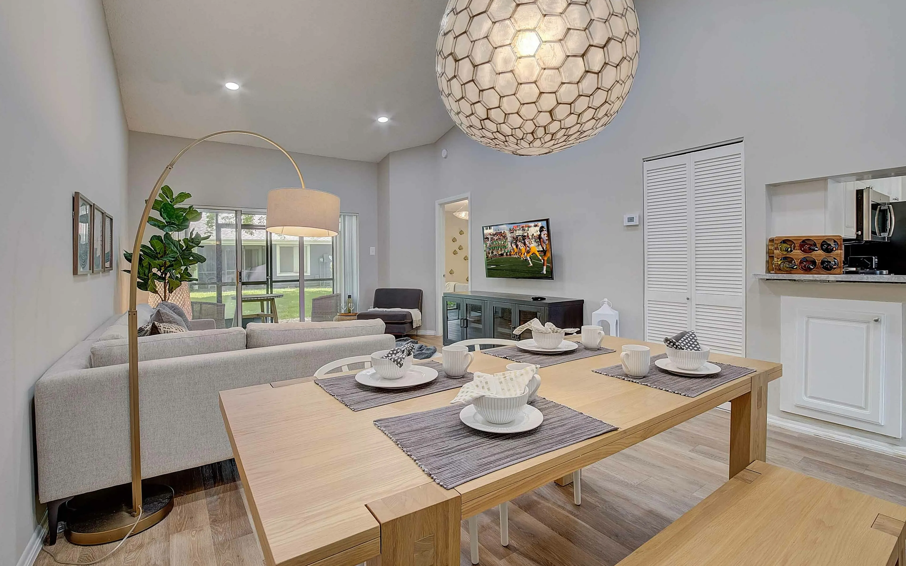 dining table