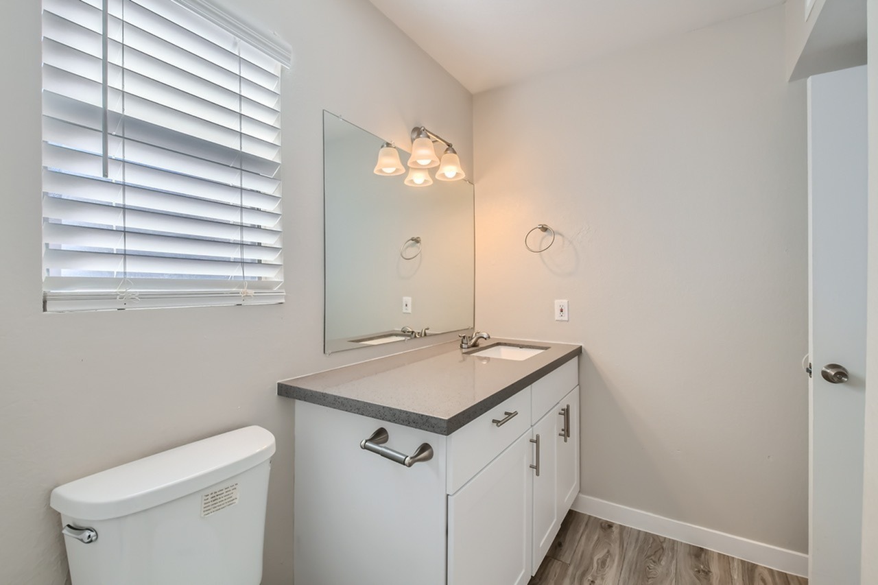 Photo Gallery: Rise Broadway Apartments for Rent in Mesa