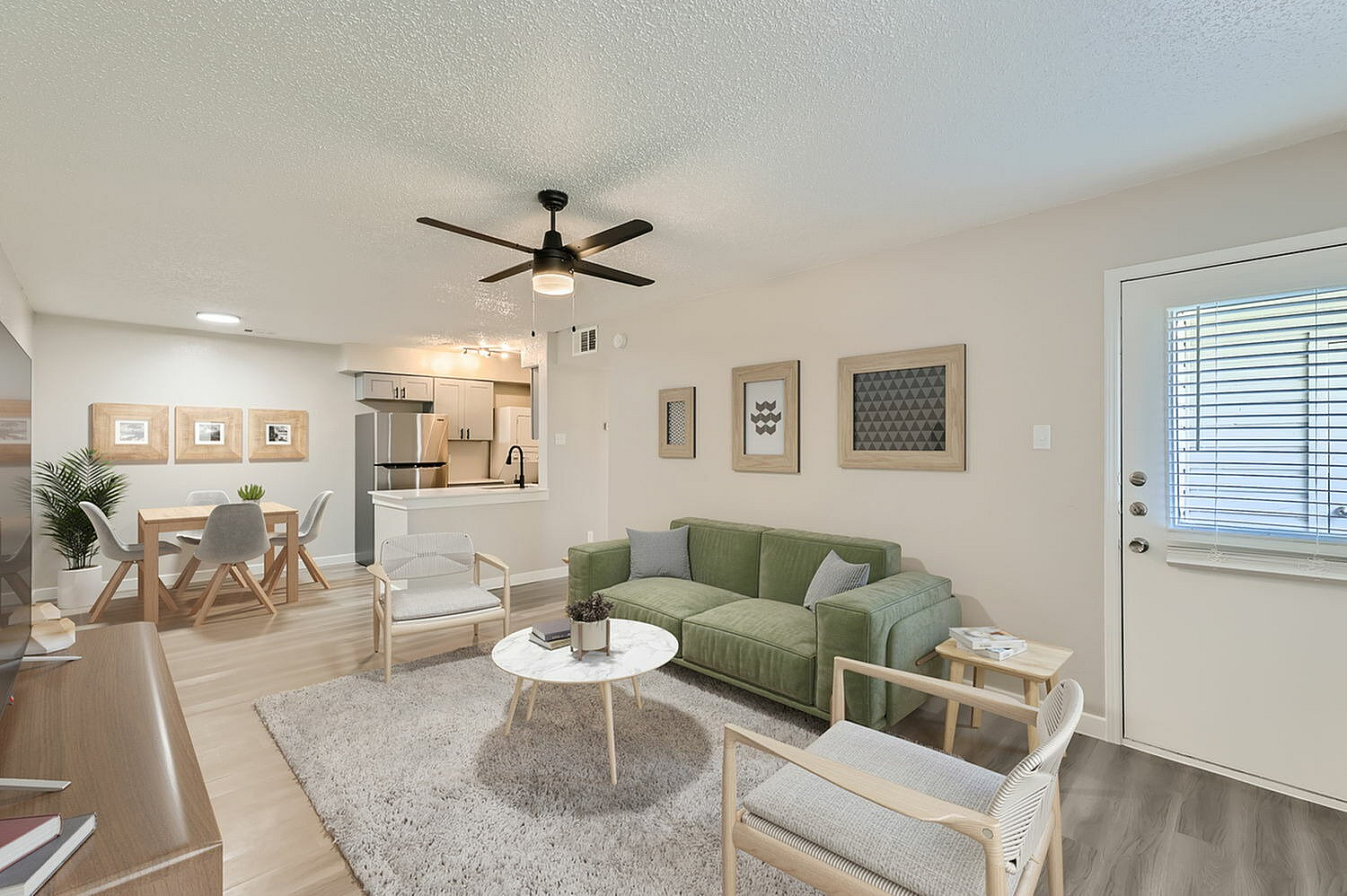 View Photos of Rise Oak Creek, Apartments in Bedford, TX