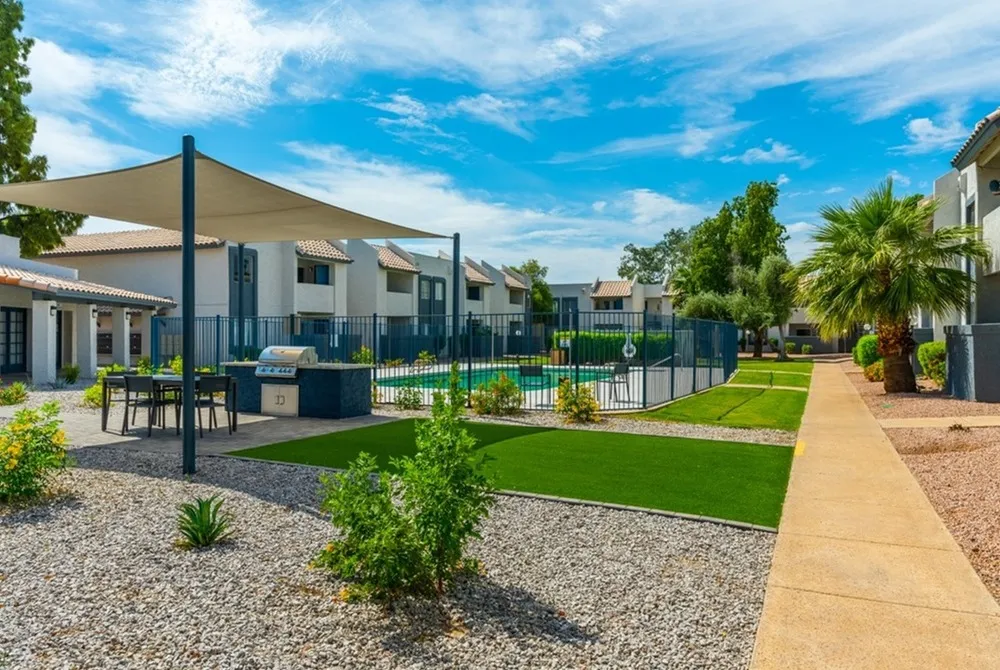 Exterior Community
