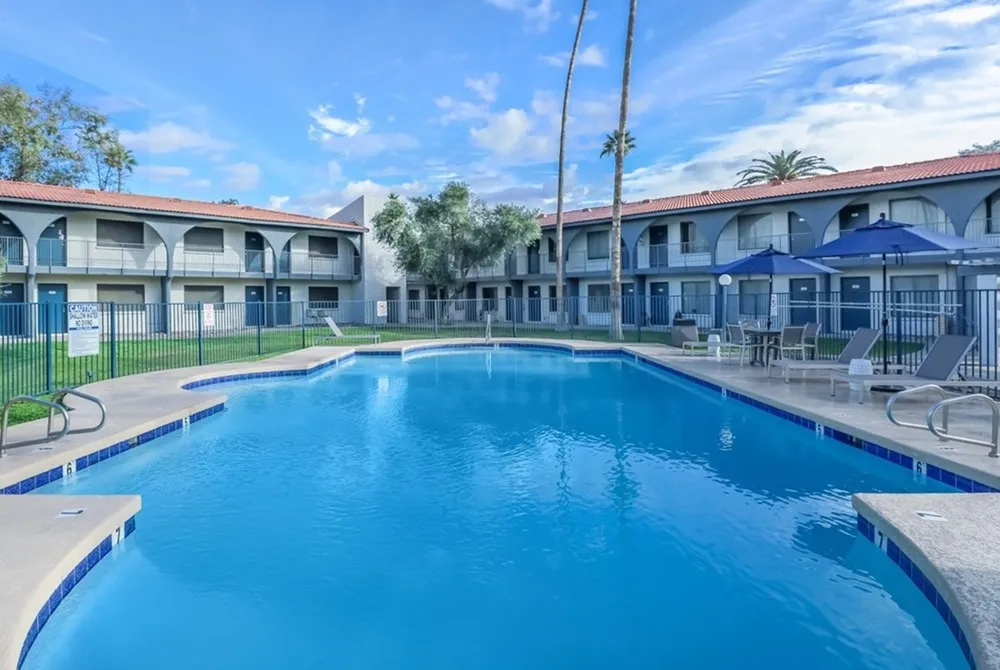 Sparkling Pool and Spa