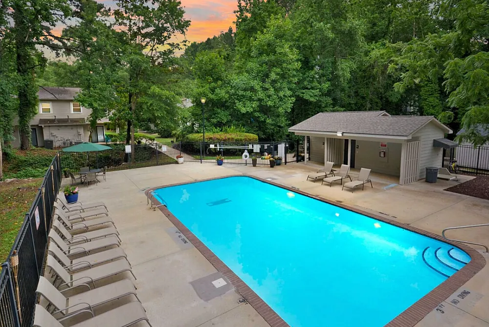 Rise Westgrove Pool