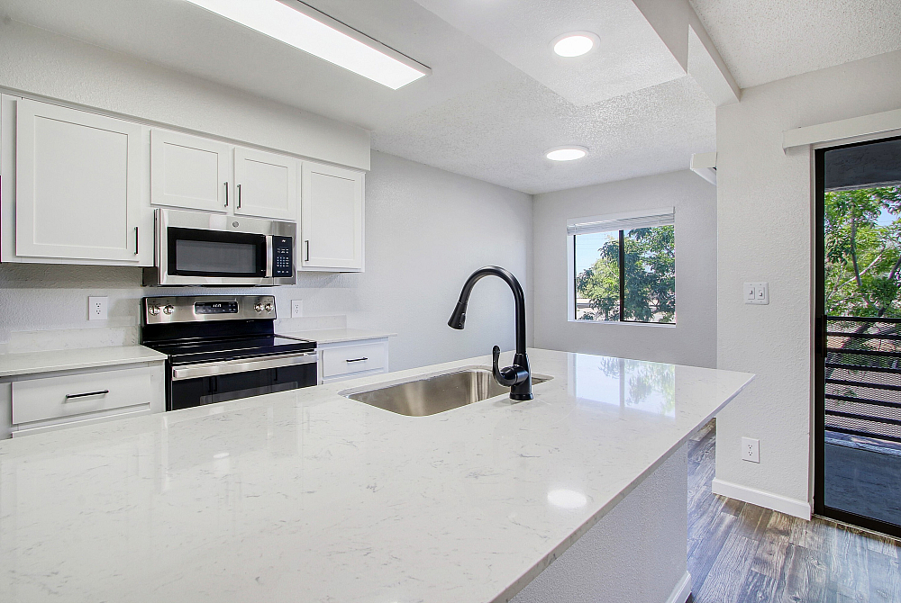 Open Kitchen