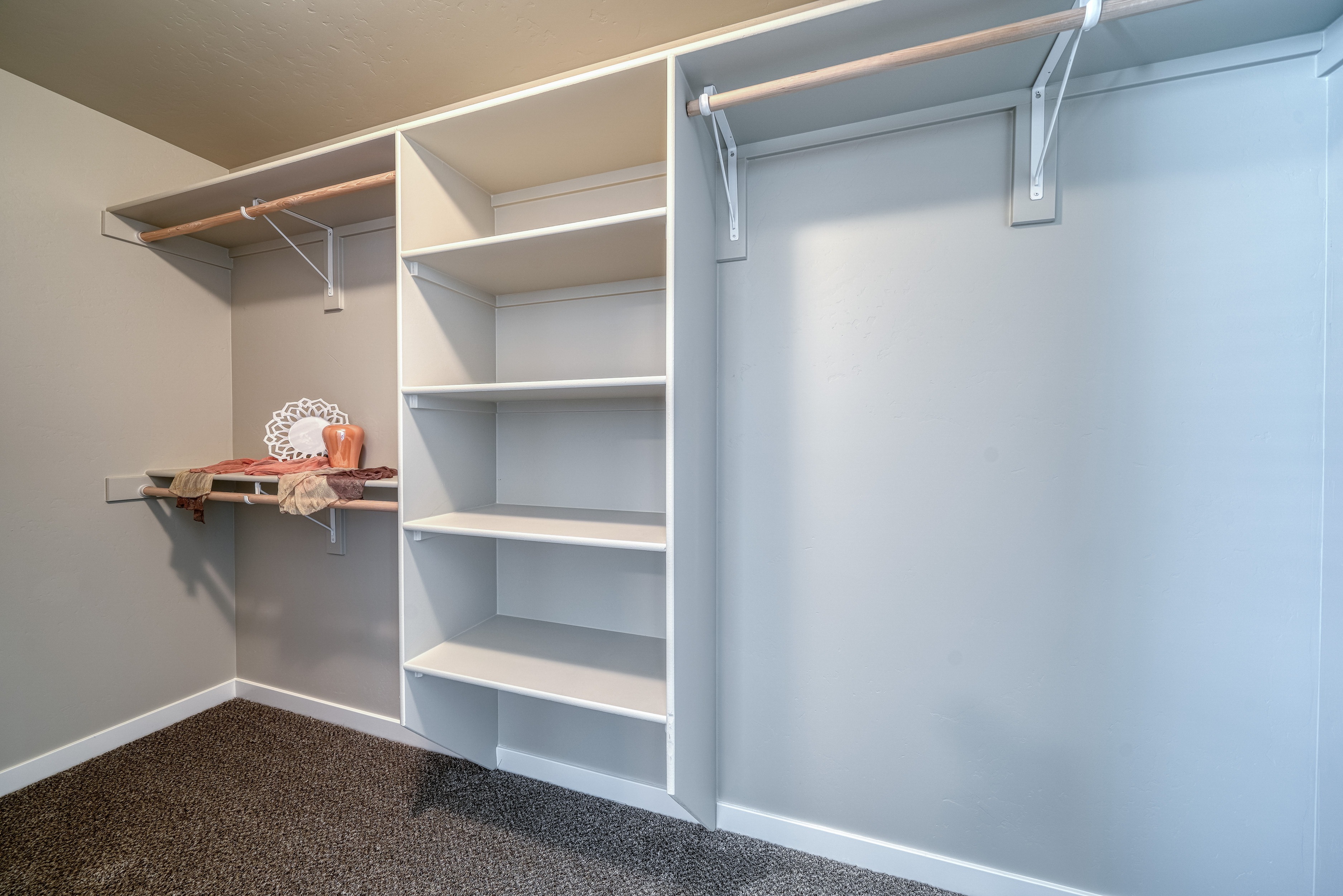 Walk in Closet