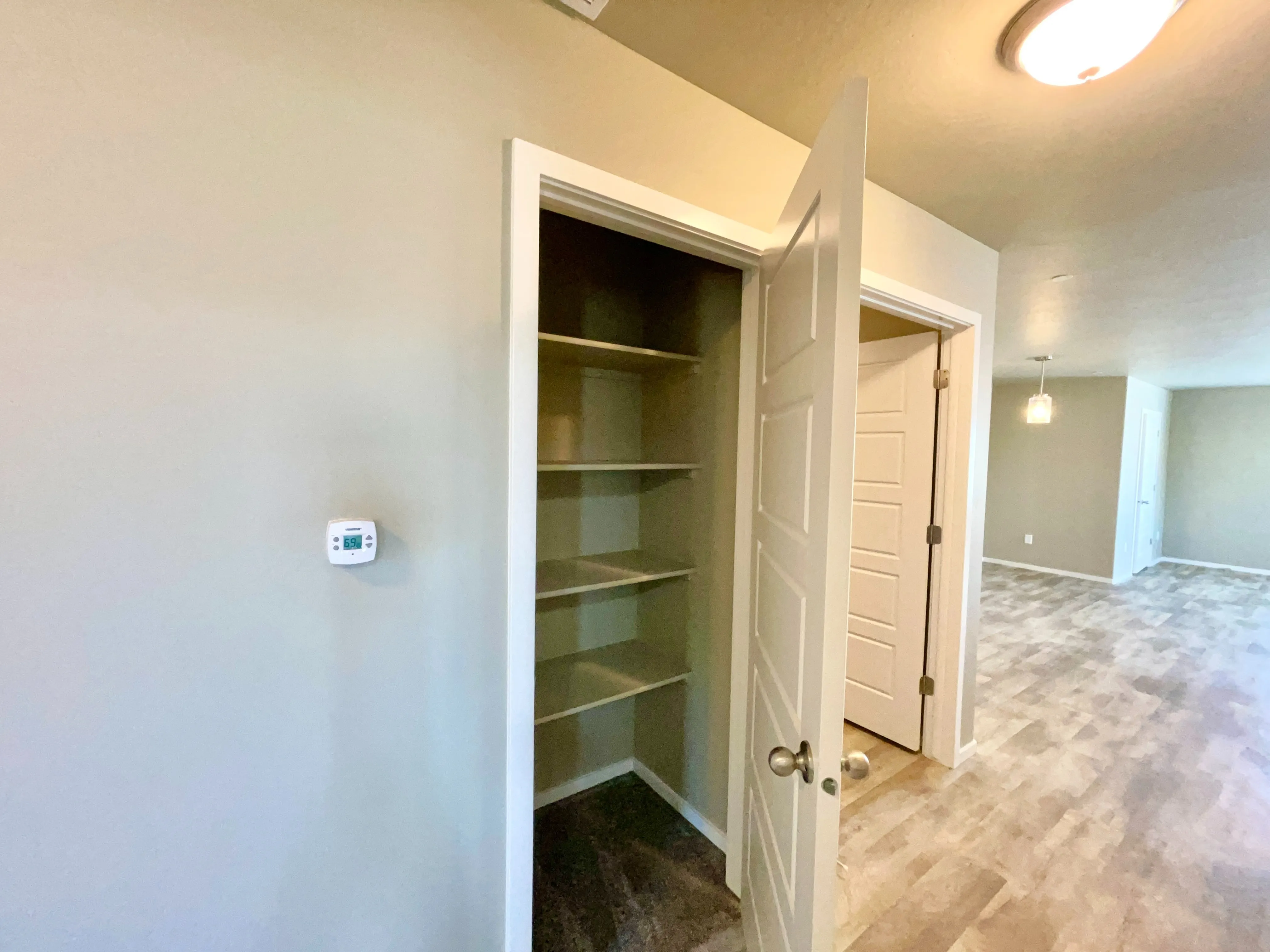 Elizabeth Estates Linen Closet