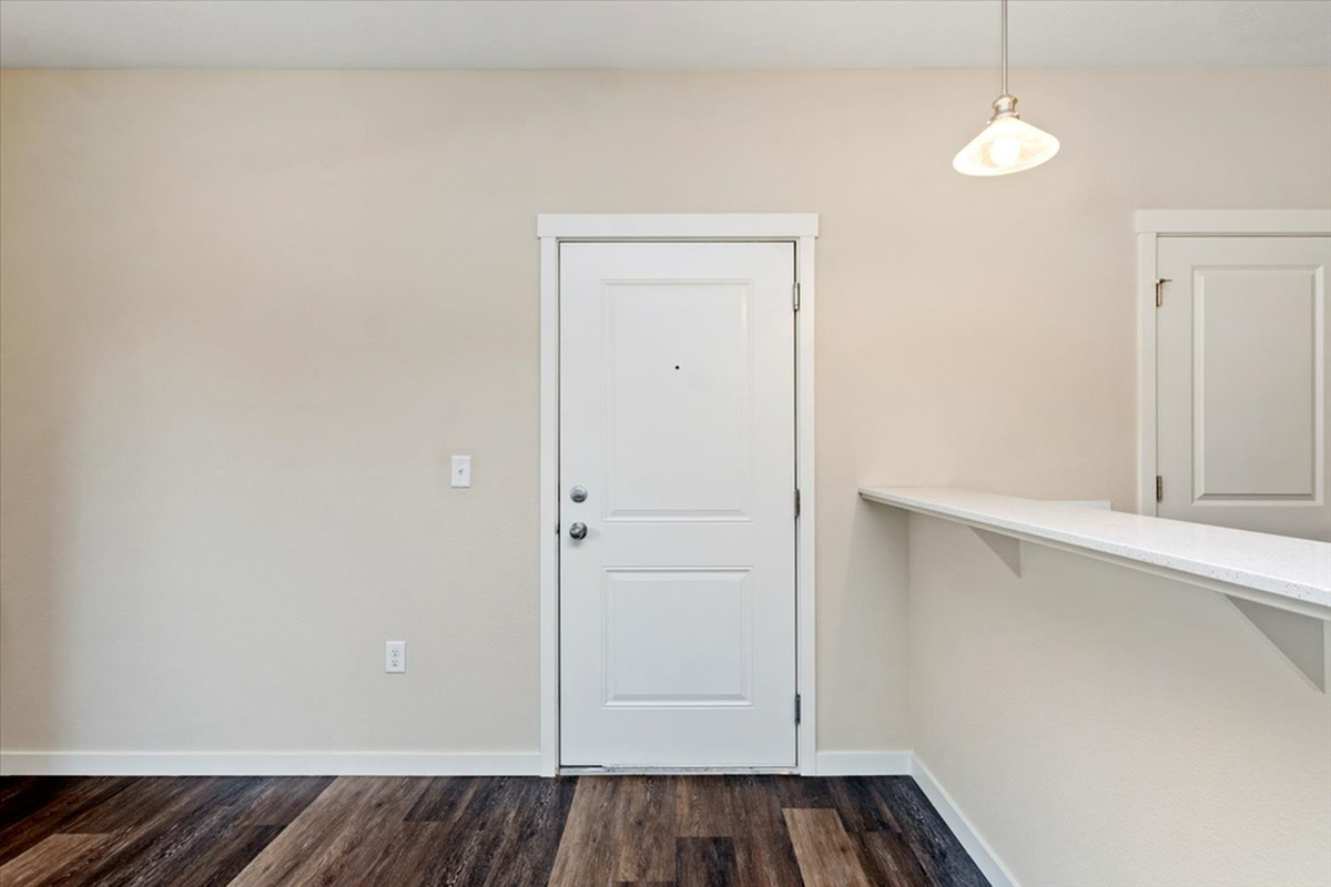 Owyhee Park Apartments