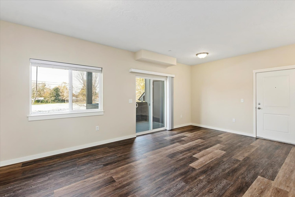 Owyhee Park Apartments