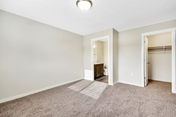 Owyhee Park Apartments