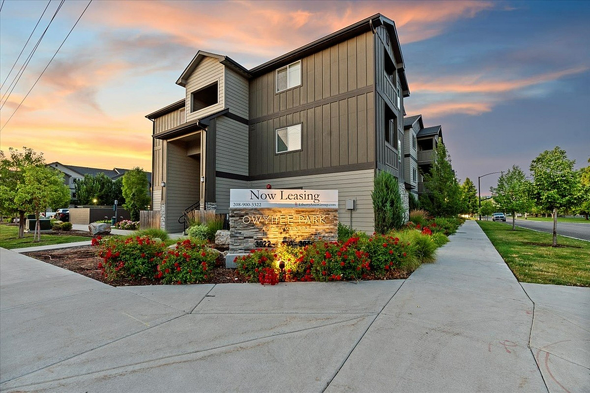 Owyhee Park Apartments