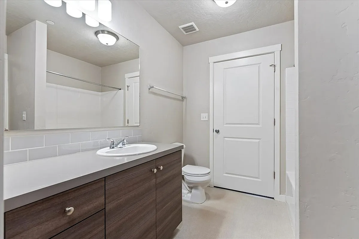 Whistlestop apartments Meridian Idaho One bedroom apartment