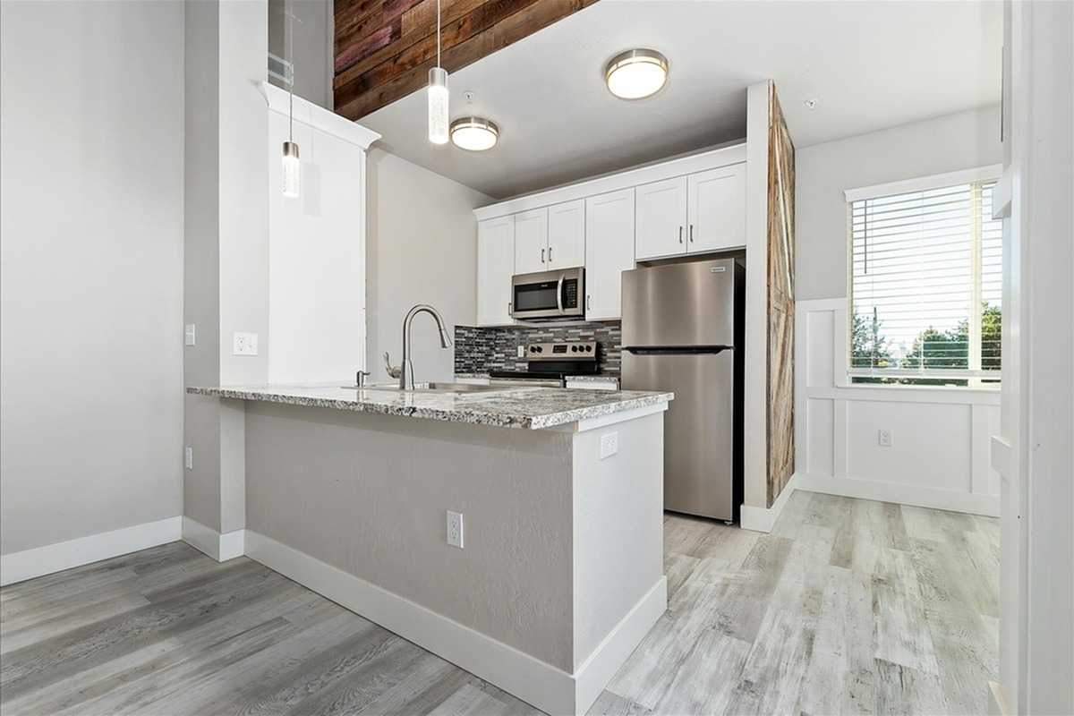 1 - 2 Bed Apartments - Check Availability | Franklin Lofts