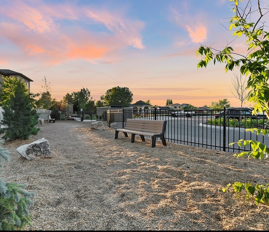summit pet park