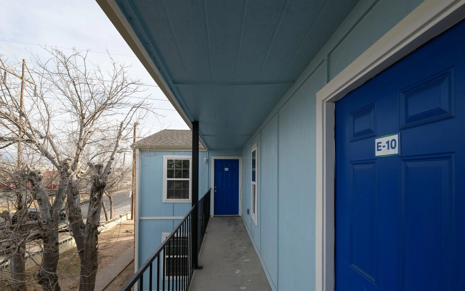 Ashford Odessa Square-outside-view