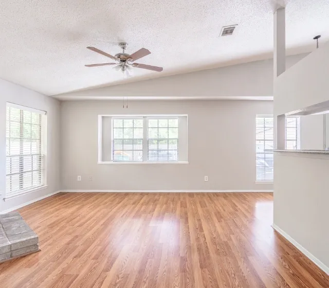 Ashford Pecan Grove-Interior photo