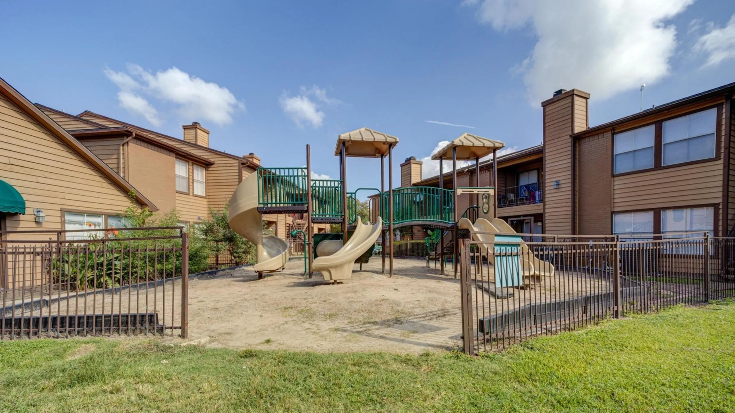 Ashford Stancliff Park_interior