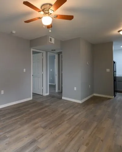 Ashford Odessa Square-interior-view