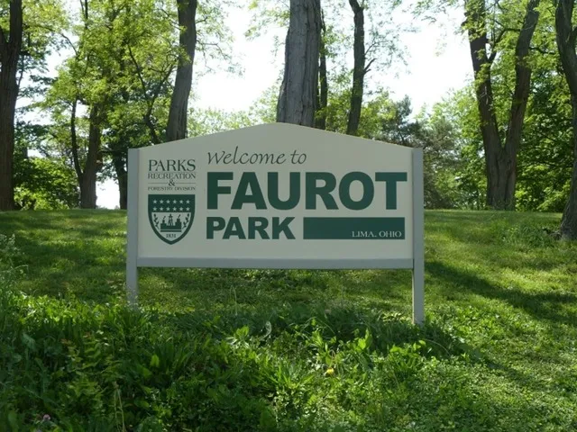 Faurot Park Sign