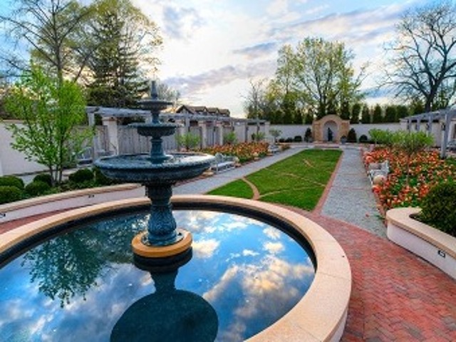 paine art center and gardens