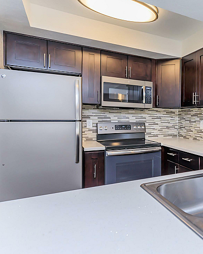 The Lake Interior Kitchen Image