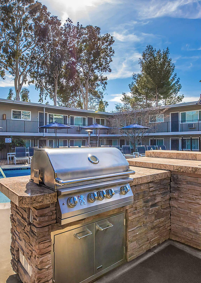 Park Lafayette Pool Grill