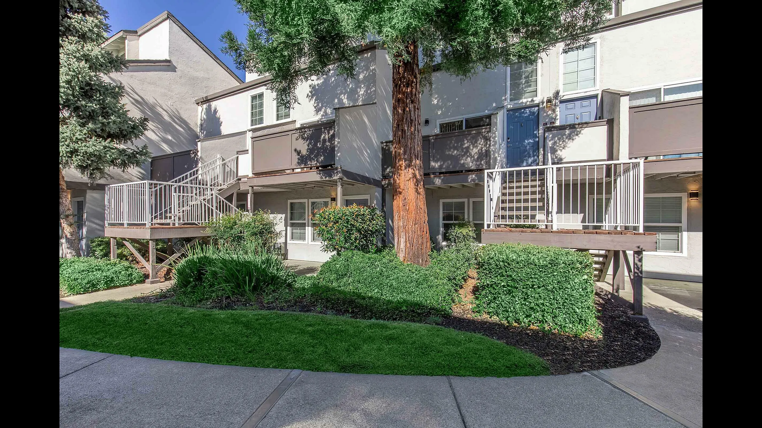The Boulevard Apartments Exterior Image