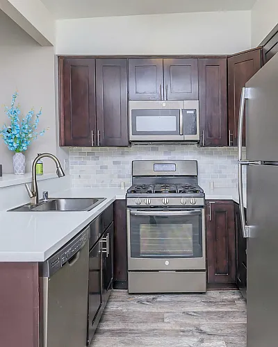 Copper Wood Apartments Kitchen