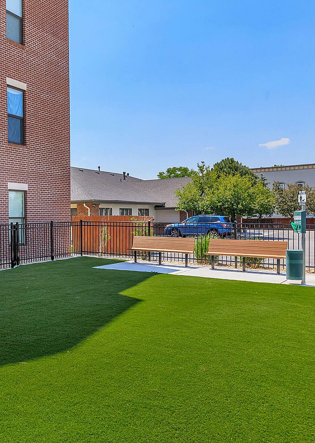 Park Sixty Four Apartments Gated Pet Play Area