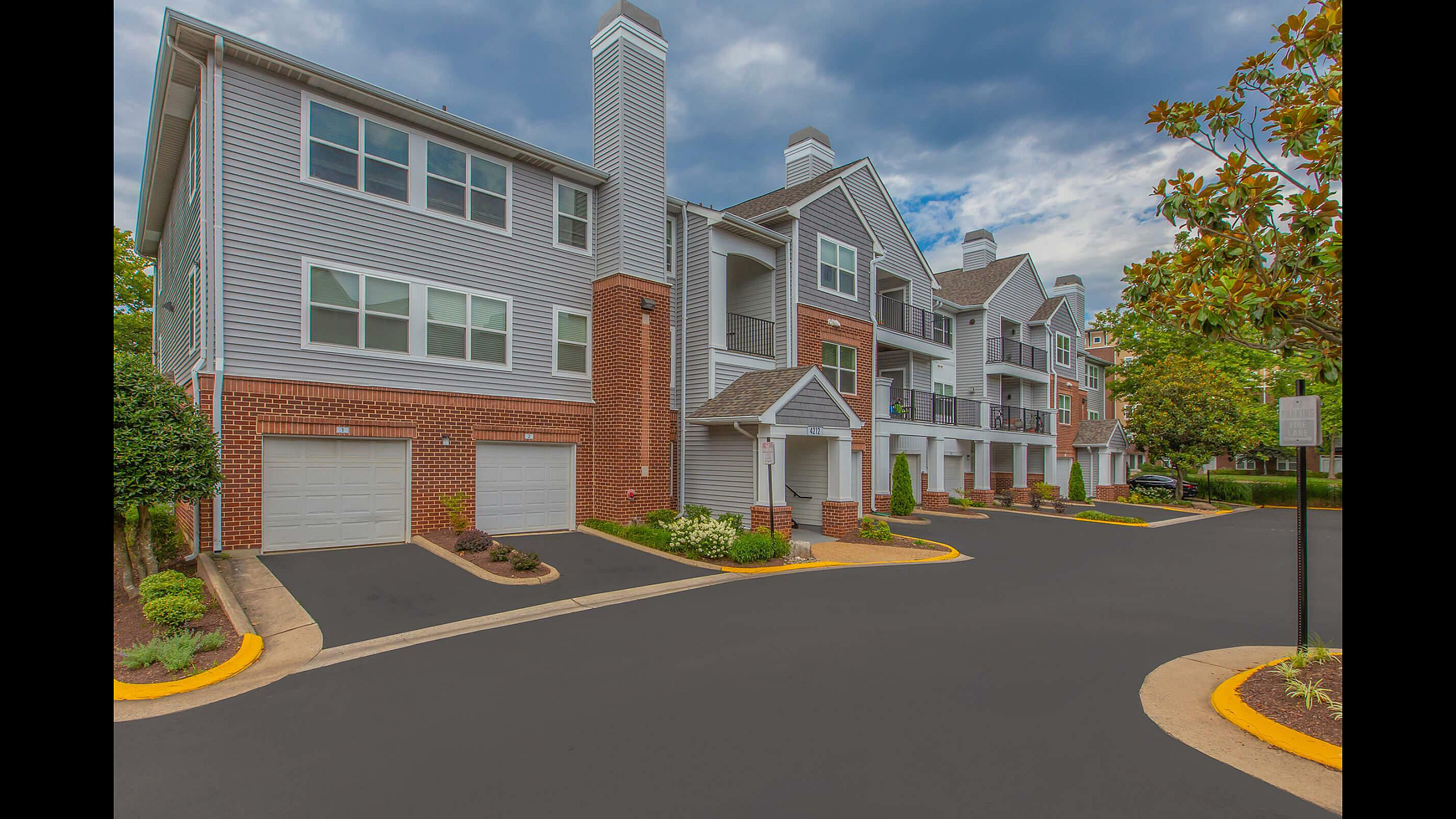 The Jefferson at Fair Oaks Apartments
