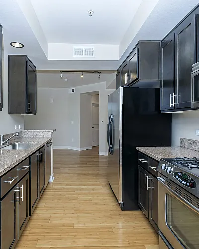 Oak Walk Apartments Kitchen