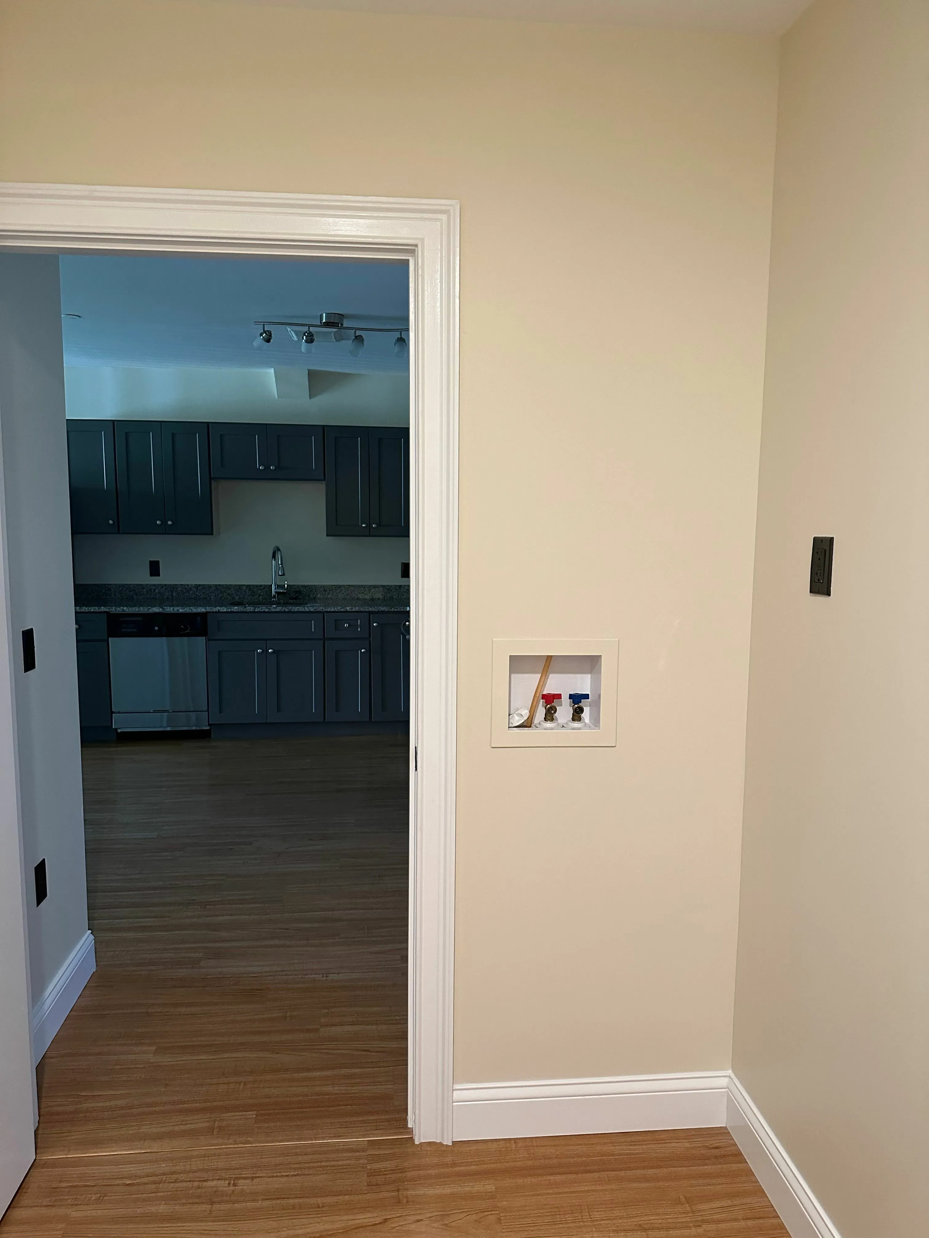 In-unit washer and dryer hookups for your convenience