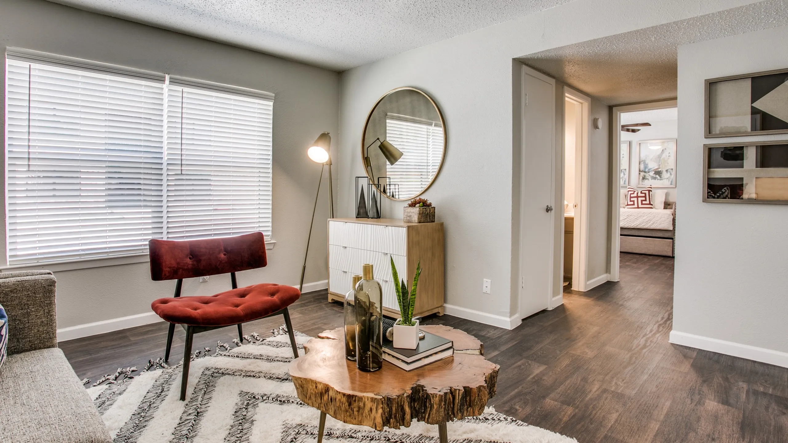 Saginaw apartments living room