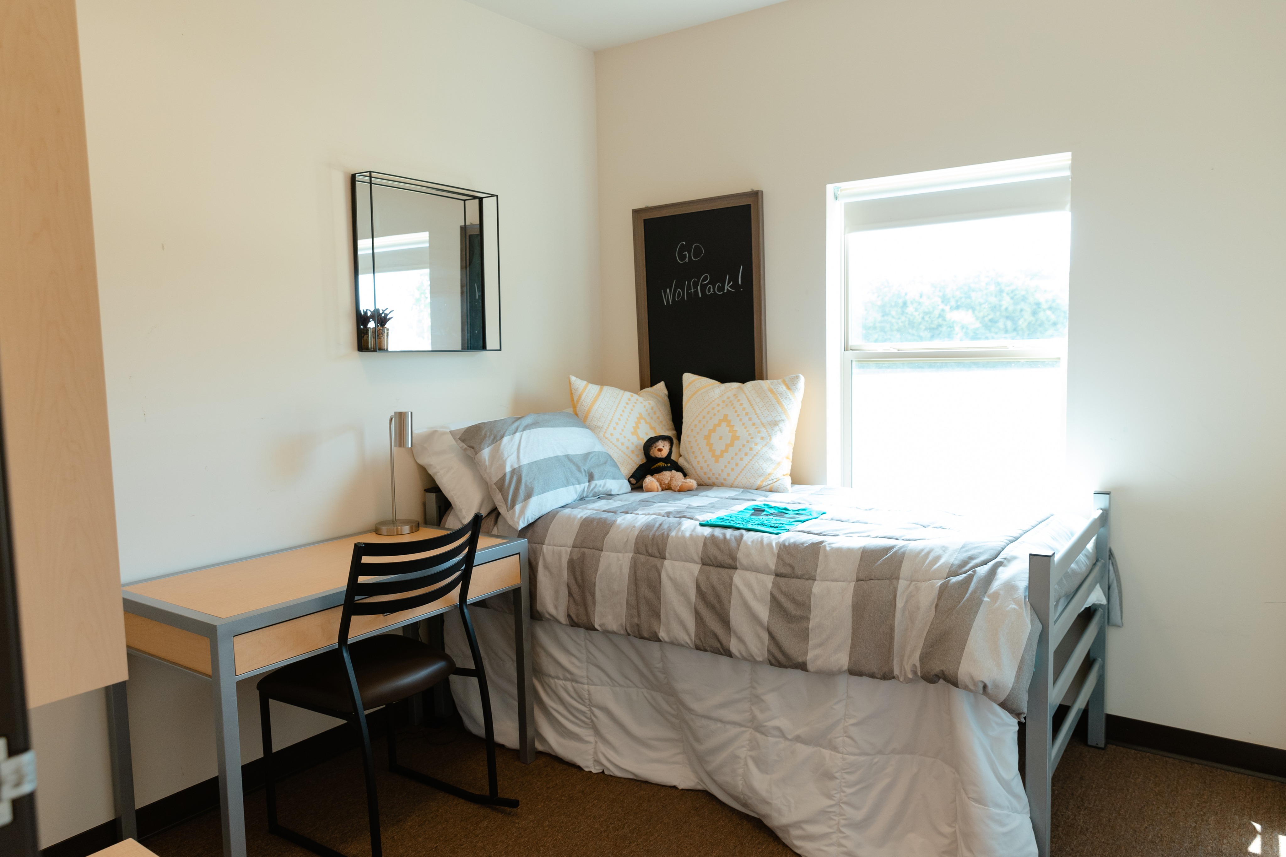 Take A Virtual Tour | Vue Campus | UWO Off-Campus Housing