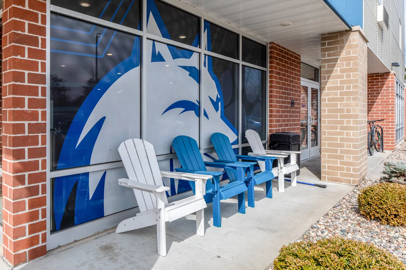 outside seating area at Timberwolf Suites Student Living