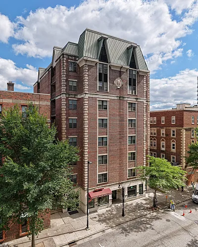 Collegiate Campus Apartments - Exterior View