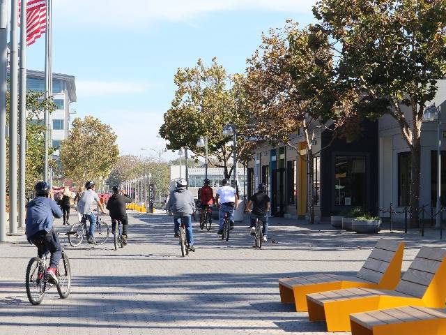 image of people on bicycles along the Bay Trail at Jack London Square