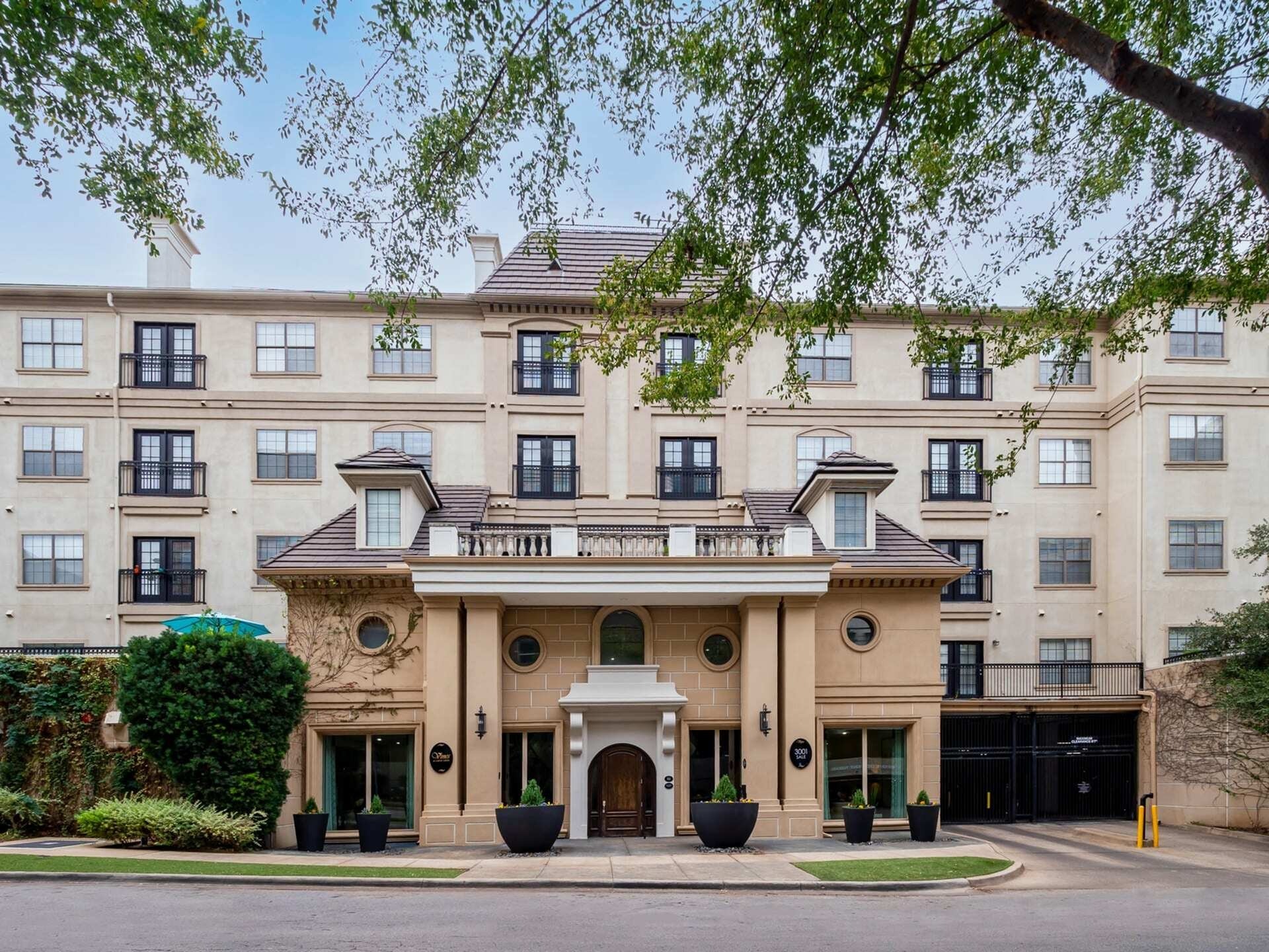 View Photos Vines at Turtle Creek