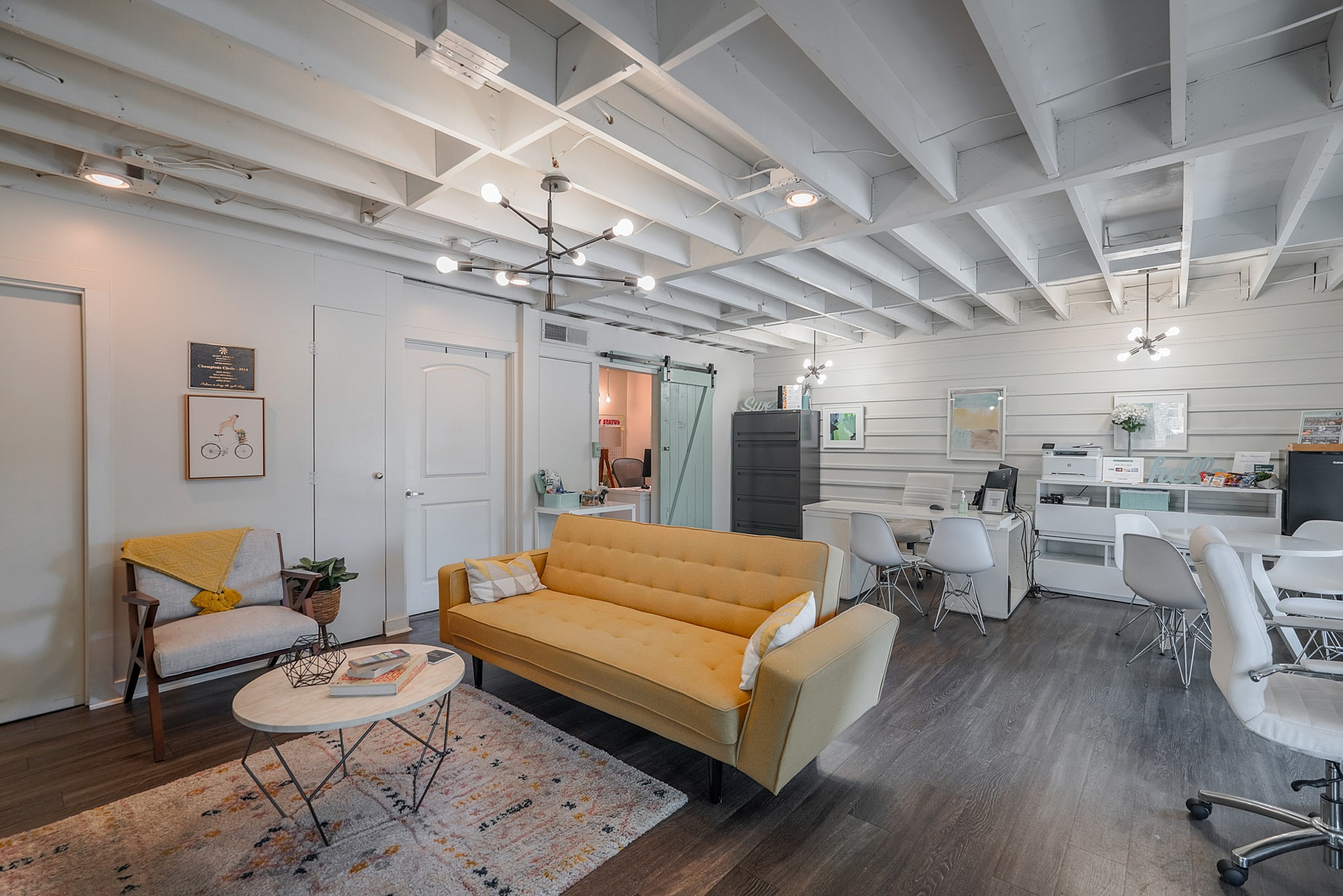 Establishment Leasing Office