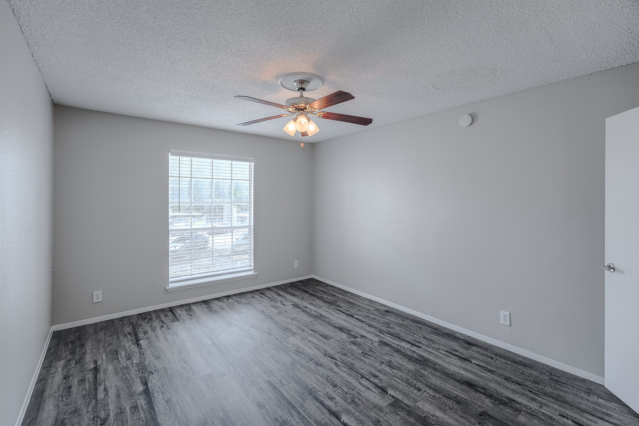Establishment Bedroom